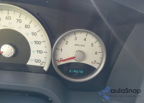 2007 Dodge Dakota Slt from USA, damaged, VIN 1D7HE42P97S172490